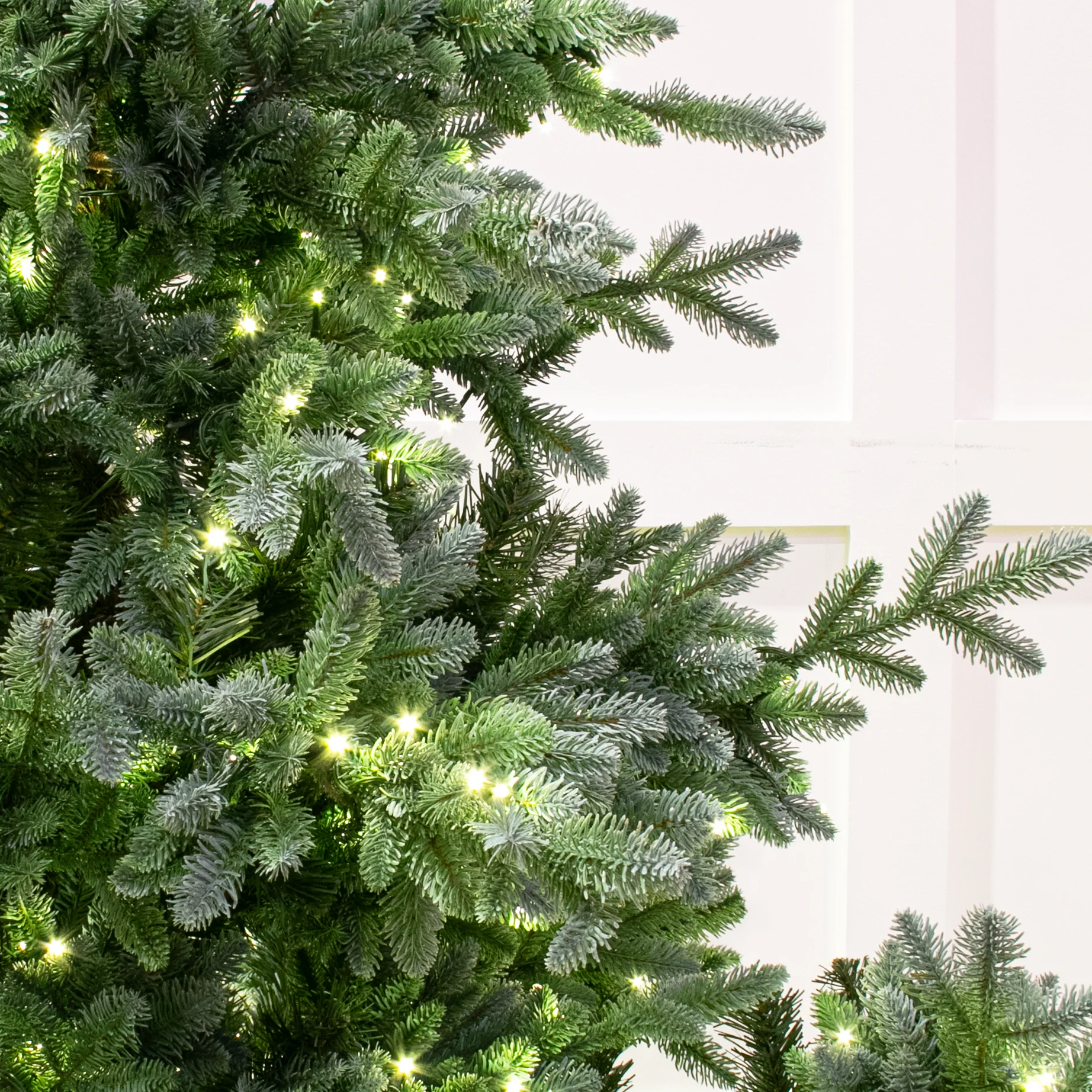 Jackson Fir Tree, LED Lit, 9' - Image 2