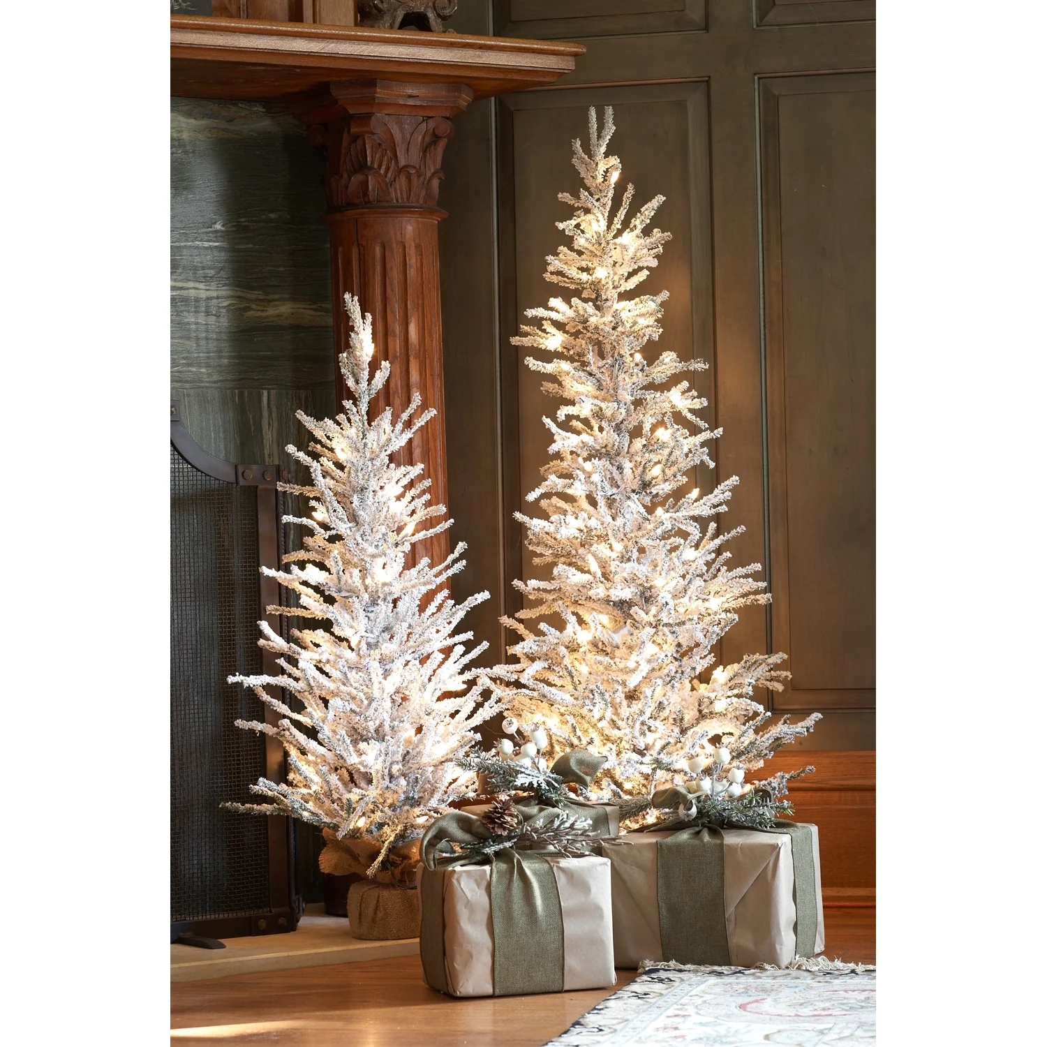 Flocked Tree w/Burlap Base, 100 Clear Bright Lights, 48" - Image 2