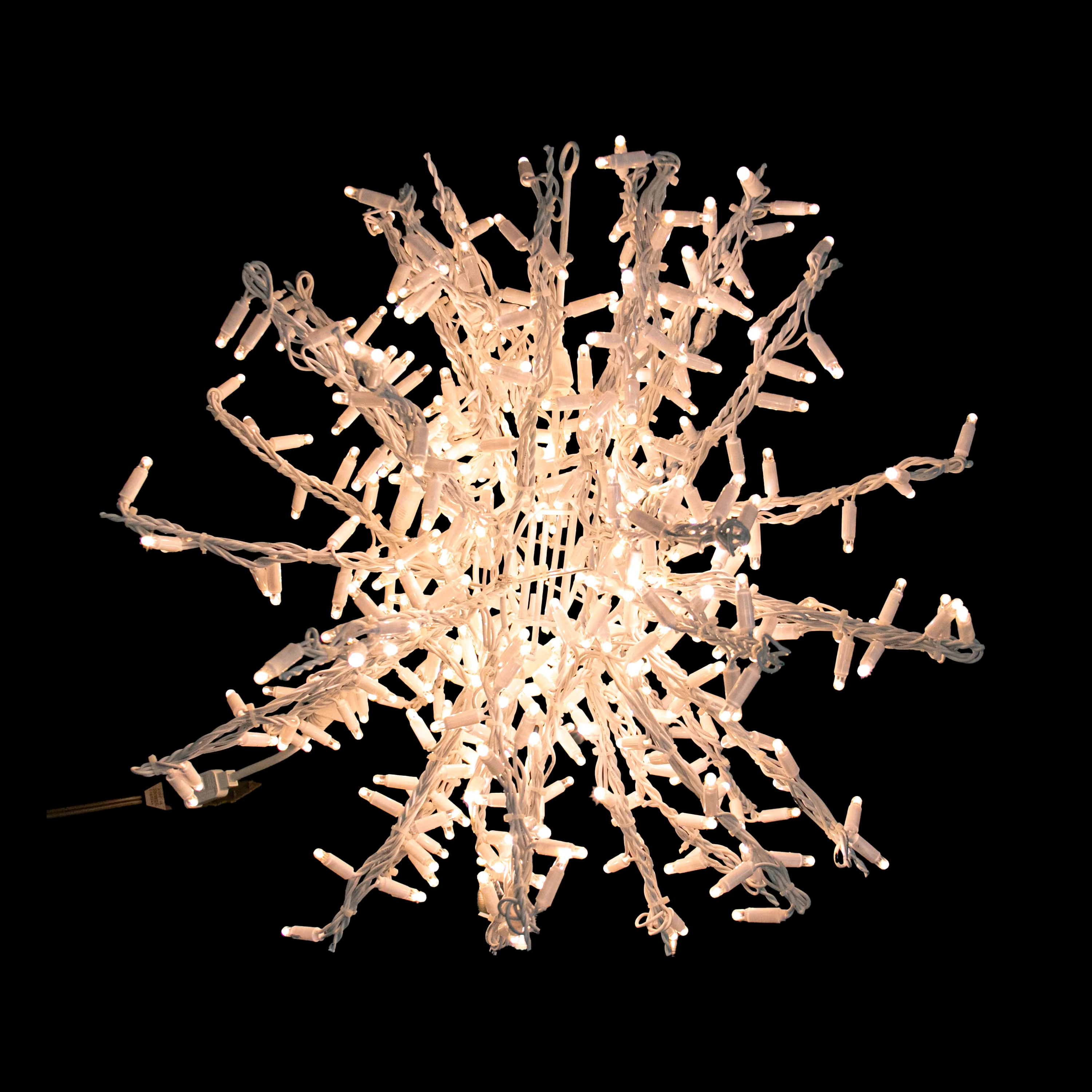 Large Foldable Snowball, LED Lit (Warm White), 31"