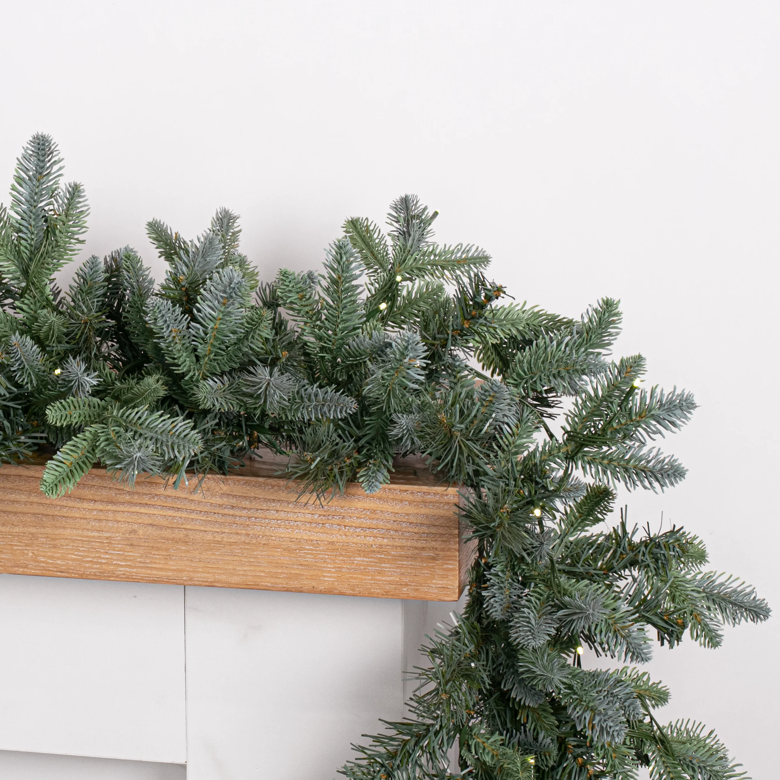 Jackson Fir Garland, (9’L/14'W) - Image 3