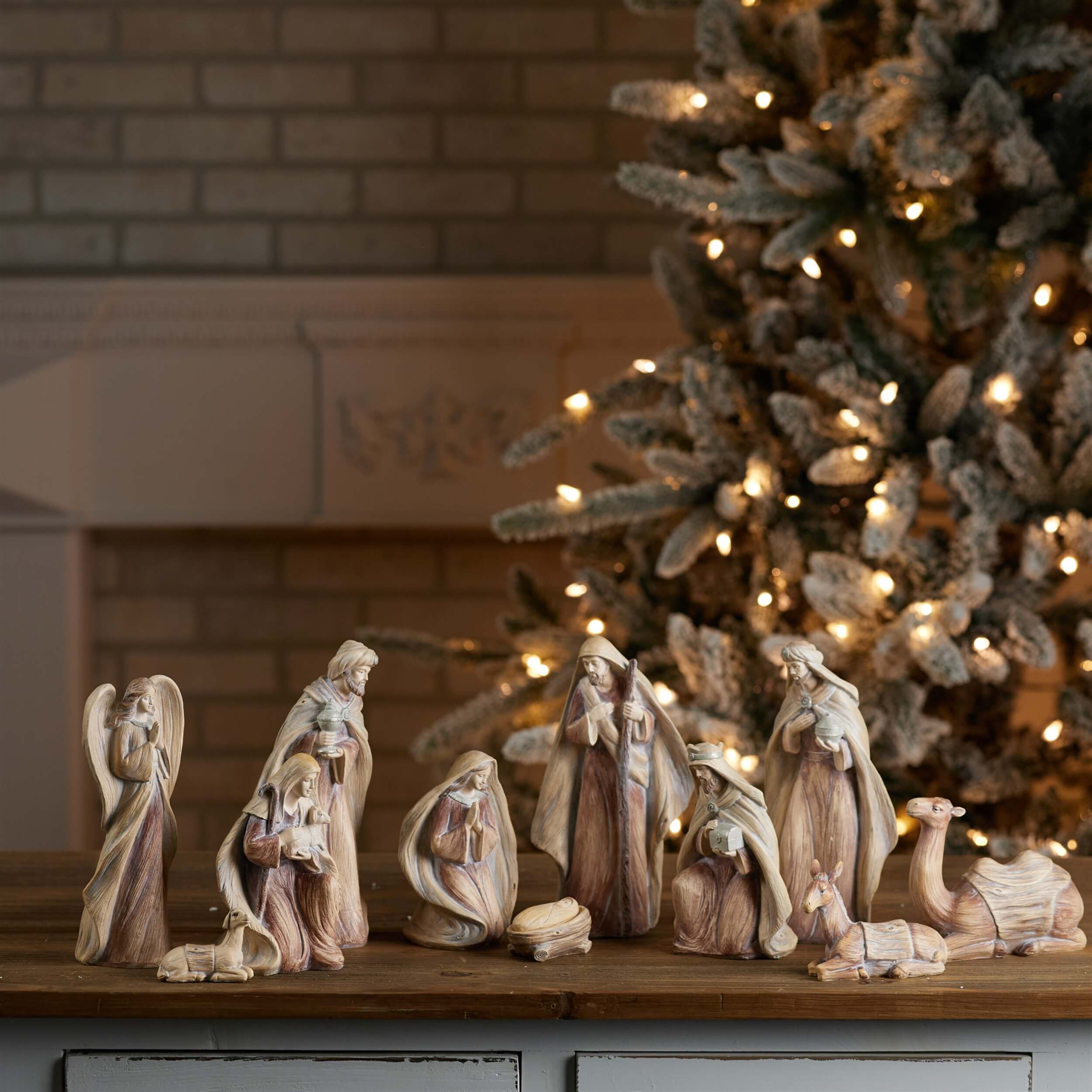 Nativity (Set of 11), 5.5" to 9" Resin - Image 2