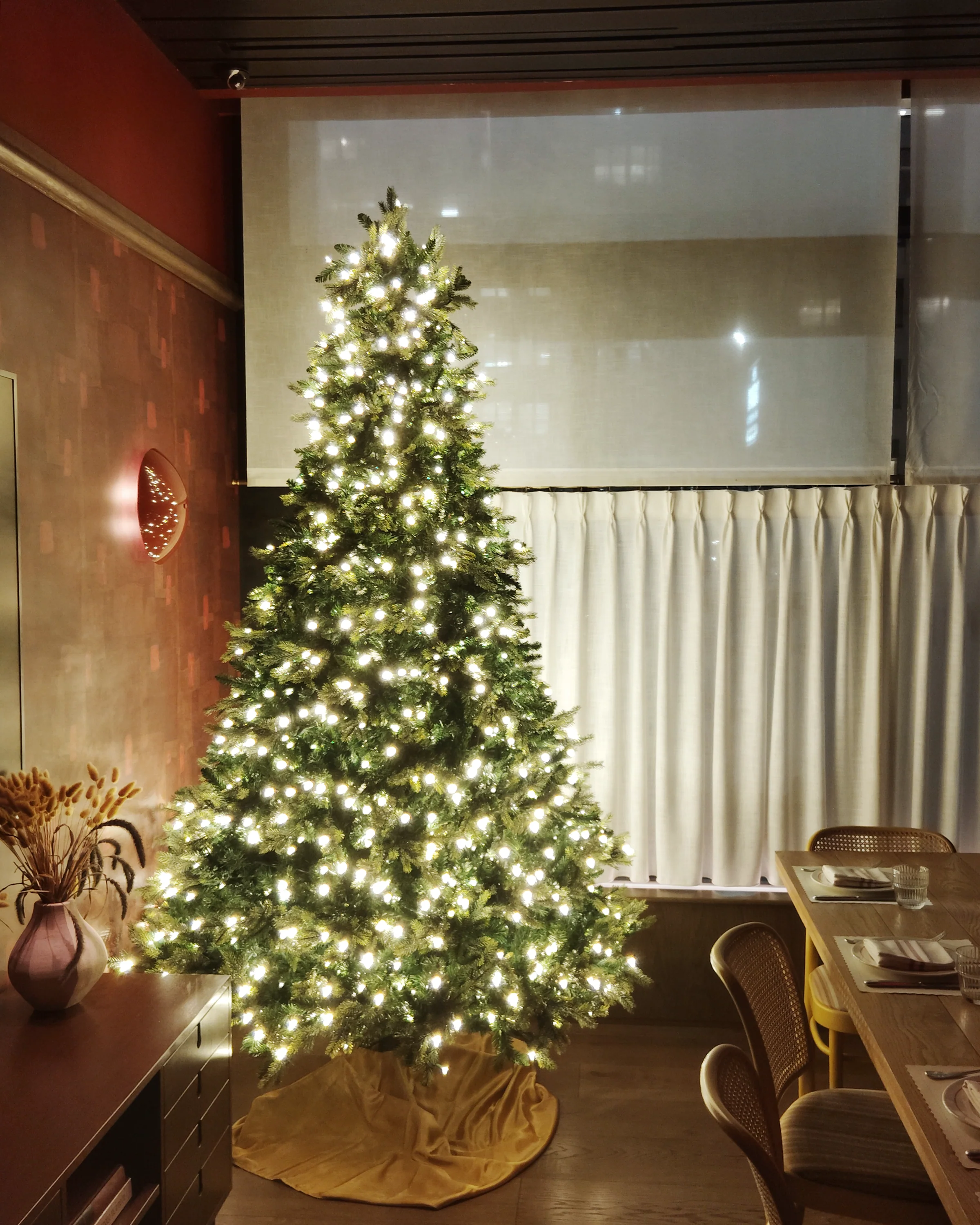 Hinged Artificial Christmas Tree, LED Lit, Warm White (3ft to 9ft) - Image 12
