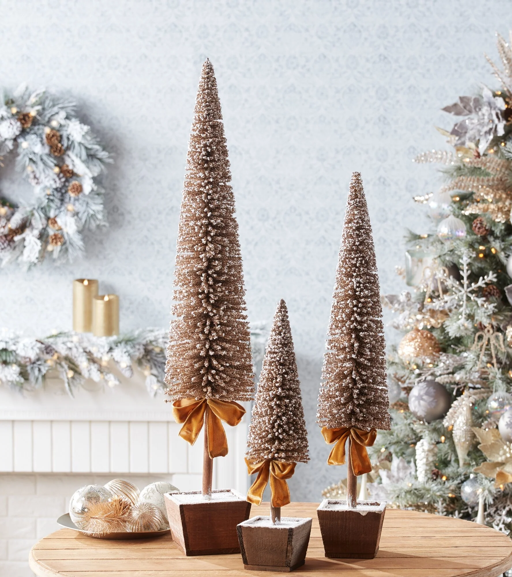 Plastic Potted Tree, 20.5 - 39" (Set of 3) - Image 3