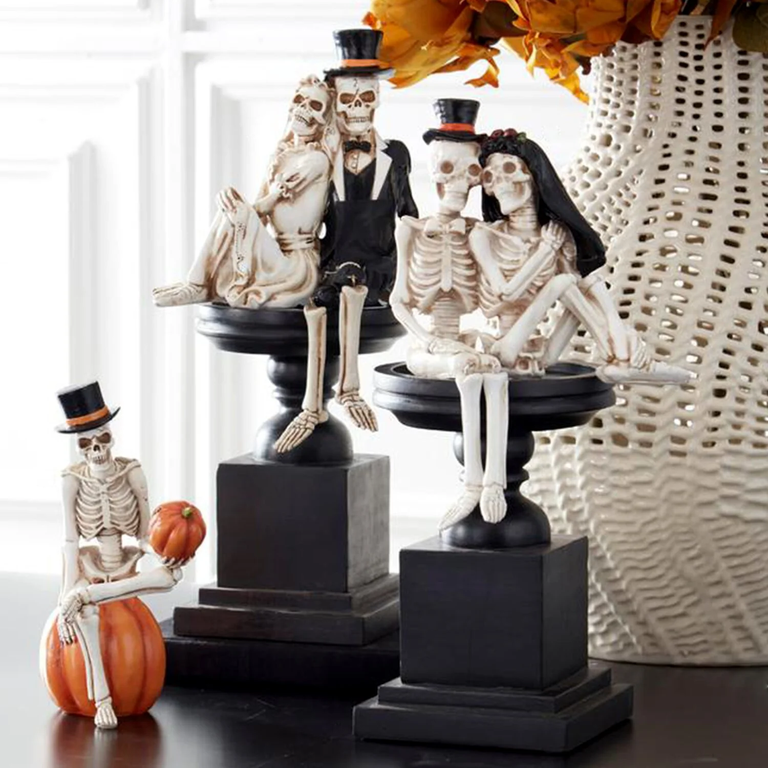 Resin Shelf Sitting Skeleton Bride & Groom, 12.25" - Image 2