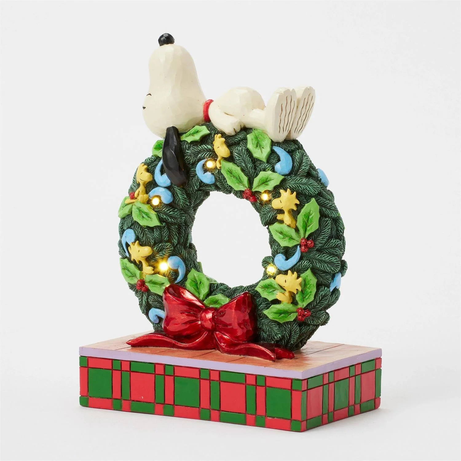 Snoopy Sleeping on LED Wreath - Image 4