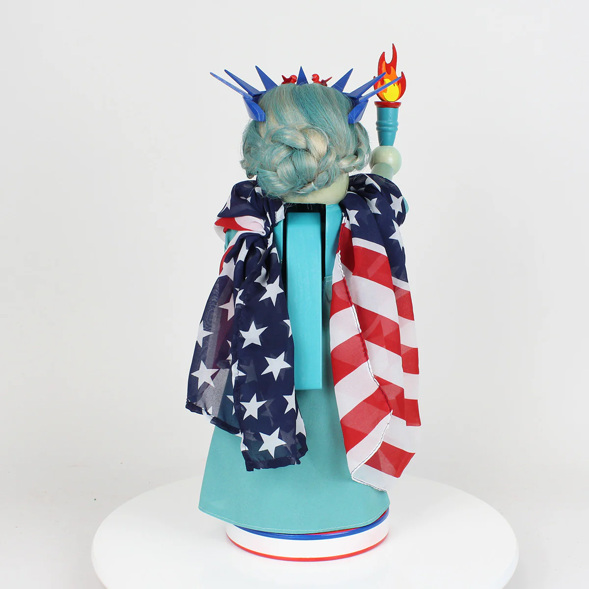 Steinbach Lady Liberty - We the People Nutcracker Figurine, 16" - Image 4