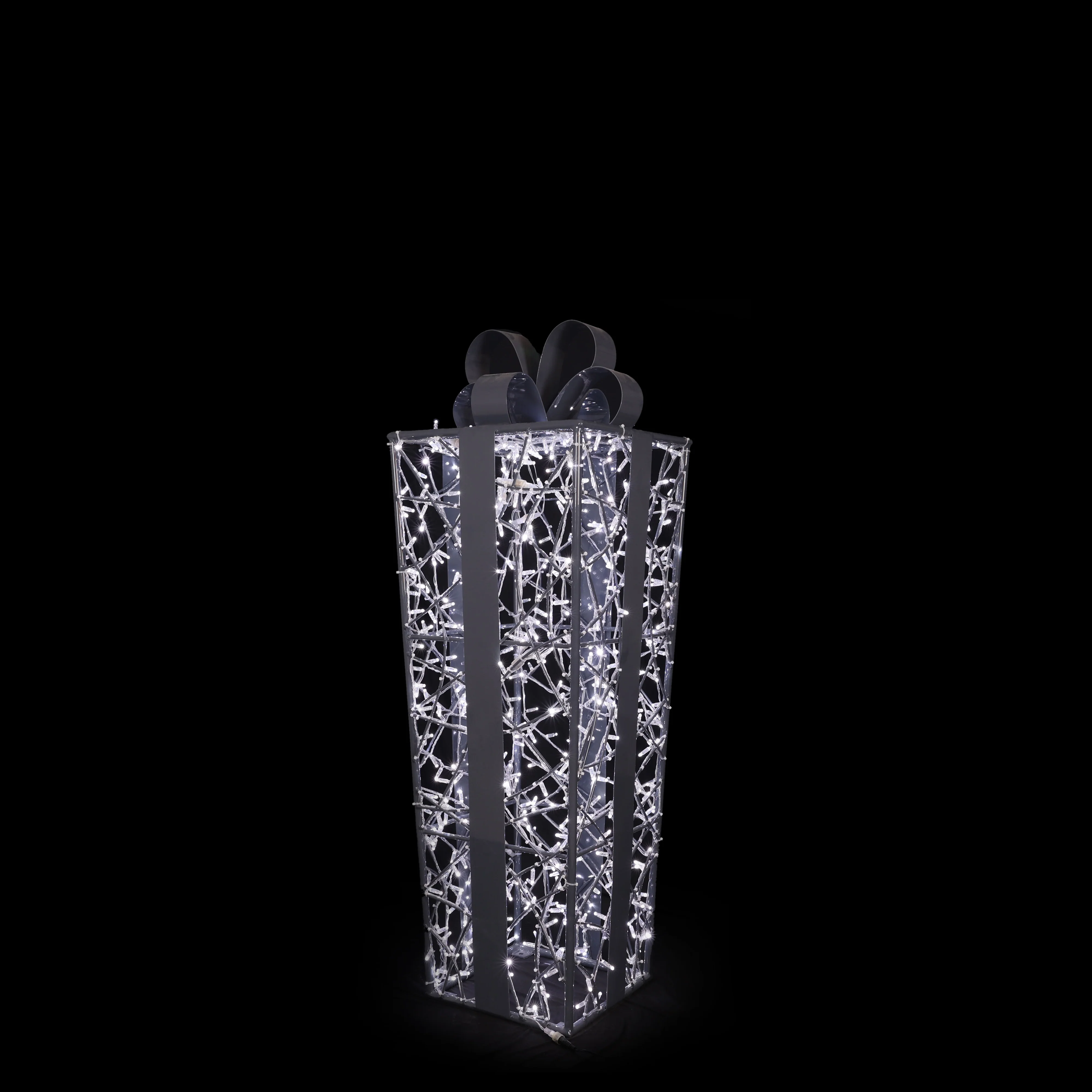 Small Struct Present, LED Lit (Gunmetal/Cold White), 4'6"