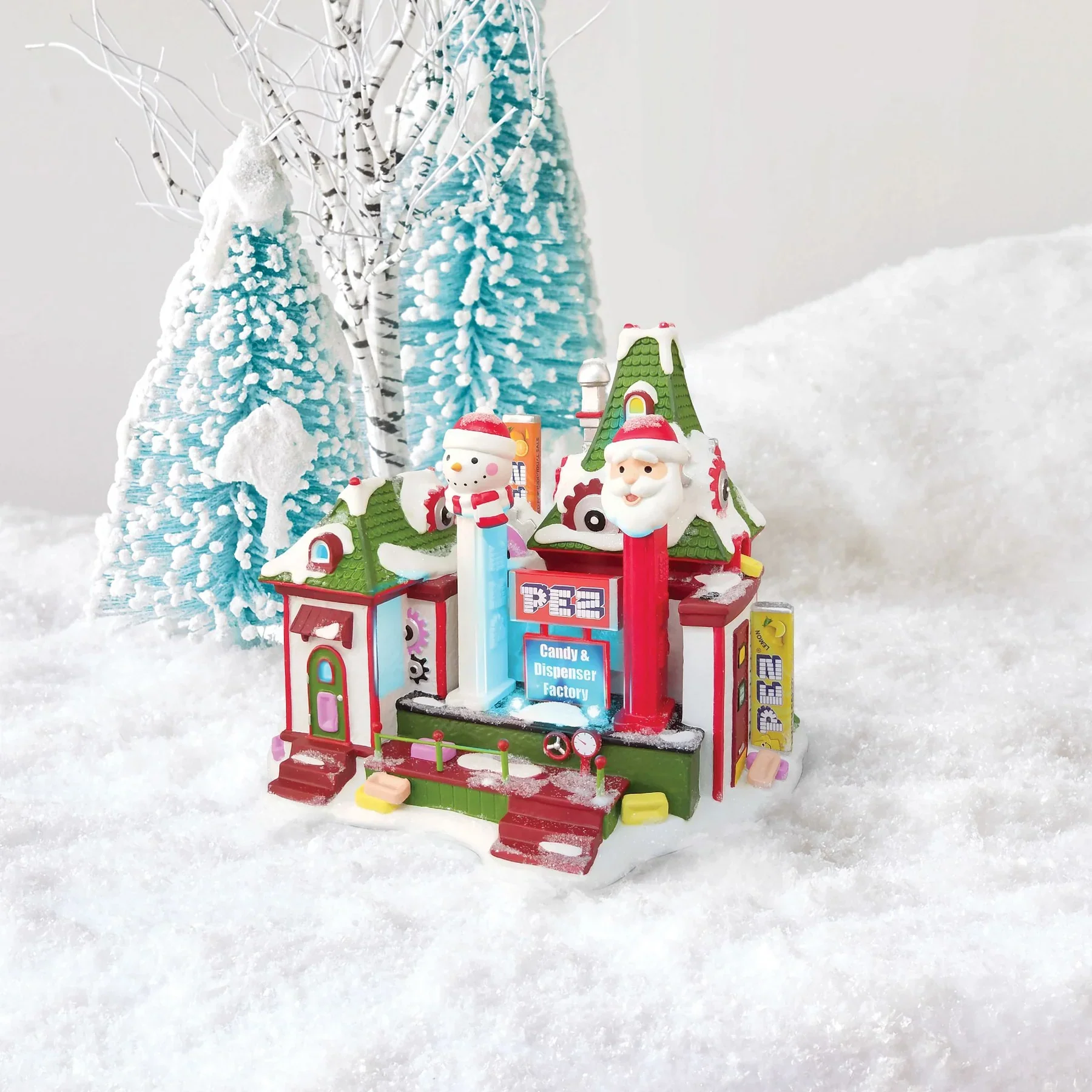 North Pole Series Village - The Imperial Palace Of PEZ - Image 2